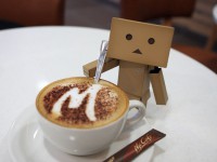 /album/dobozemberkek-/mcdonalds-cafe-box-man-jpg/